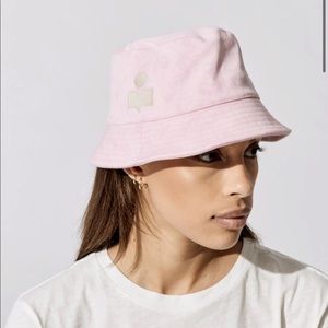 Isabel marant bucket hat (light pink)